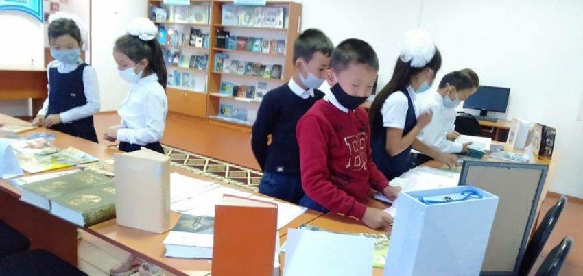 Ғазиз Байтасов атындағы тірек мектебінің кітапханасында,  кітапханаға тарту мақсатында, оқырмандар залы ұйымдастырылды.